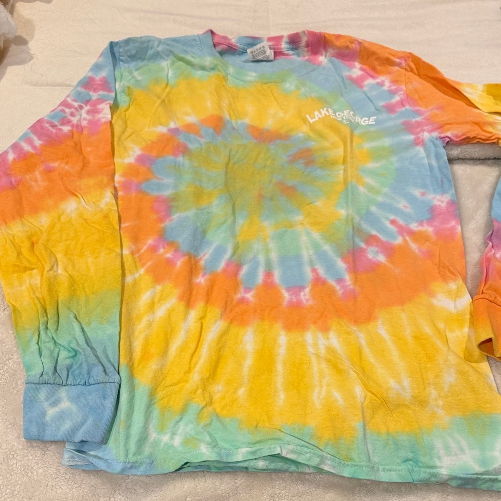 Lake George Womens Colorful Tie-Dye Long Sleeve Tee